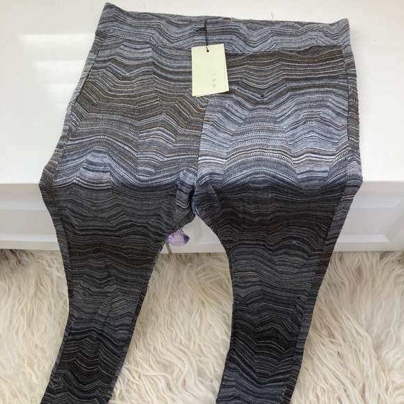 IRO Printed Skinny Leg Pants/Leggings - Picture 4 of 11